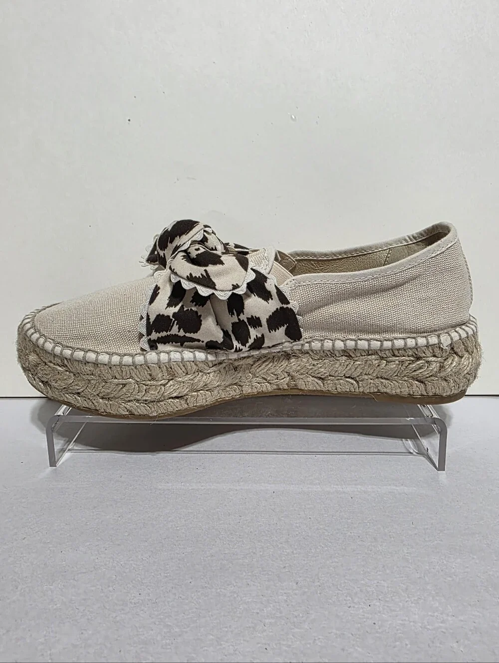 LOEFFLER RANDALL LEOPARD BOW DETAIL ESPADRILLES SZ 36 (US 6)